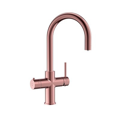 Taapu y'omu ffumbiro n'amazzi agayakaayakana .